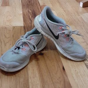 Nike Free Run Running Shoes